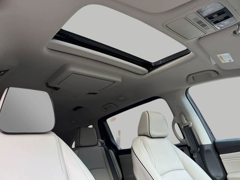 New 2026 Honda Odyssey Touring image 21