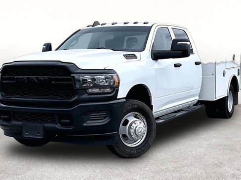 Used 2023 RAM 3500 Tradesman image 14