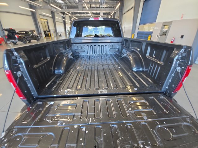 Used 2020 Ford F150 XL w/ Equipment Group 101A Mid AWD/4WD image 23
