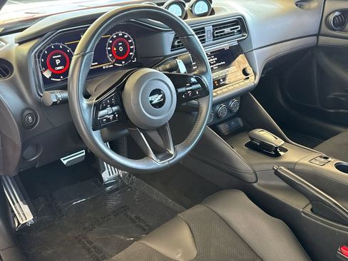Used 2024 Nissan Z Performance w/ Heritage Edition RWD image 11
