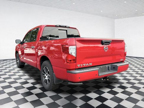 Used 2021 Nissan Titan SV w/ SV Convenience Package RWD image 6