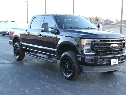Used 2021 Ford F250 Lariat image 11