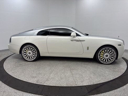 Used 2016 Rolls-Royce Wraith image 17