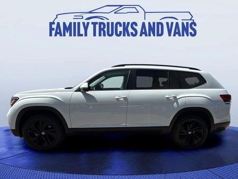 Used 2022 Volkswagen Atlas SE AWD/4WD image 2