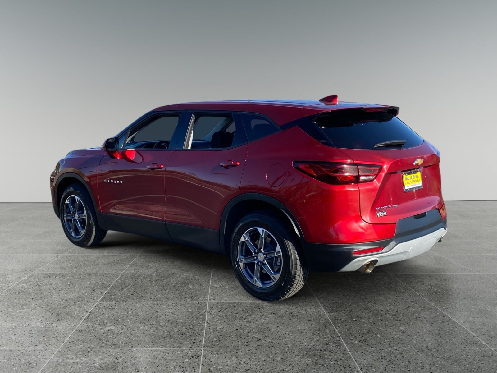 Used 2025 Chevrolet Blazer LT AWD/4WD image 3
