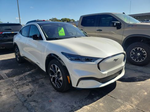 Used 2023 Ford Mustang Mach-E Premium image 1