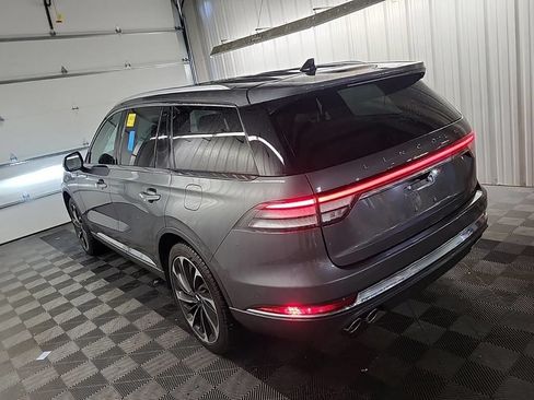 Used 2023 Lincoln Aviator Reserve w/ Equipment Group 201A AWD/4WD image 2