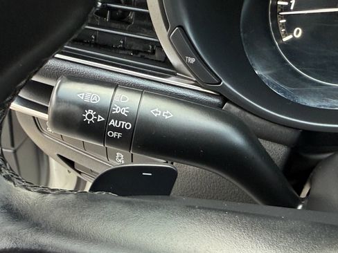 Used 2022 MAZDA MAZDA3 s image 20