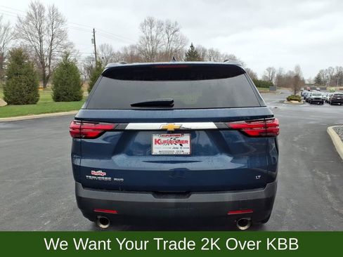 Used 2023 Chevrolet Traverse LT AWD/4WD image 5