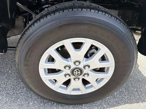 Certified 2024 Toyota Tacoma SR5 RWD image 30