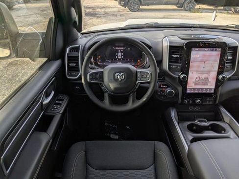 New 2026 RAM 1500 Big Horn AWD/4WD image 16