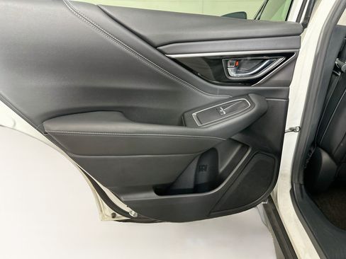 Used 2020 Subaru Outback Limited AWD/4WD image 25