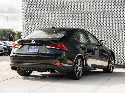 Used 2017 Lexus IS 300 AWD w/ Navigation System Package image 4