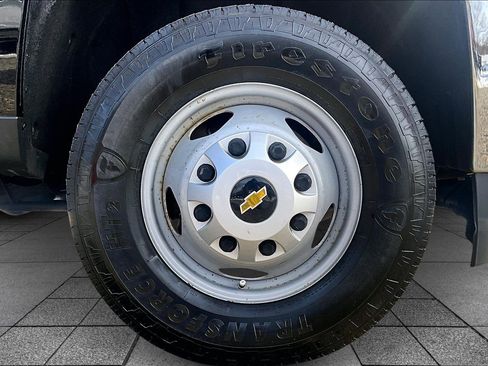 Used 2015 Chevrolet Silverado 3500 W/T image 8