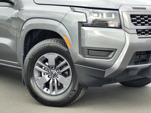 New 2026 Nissan Frontier SV w/ Black Accent Package image 3