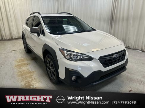 Used 2022 Subaru Crosstrek 2.5i Sport w/ Moonroof Package AWD/4WD image 1