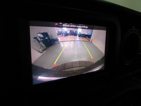 Used 2021 Jeep Wrangler Unlimited Sport AWD/4WD image 27