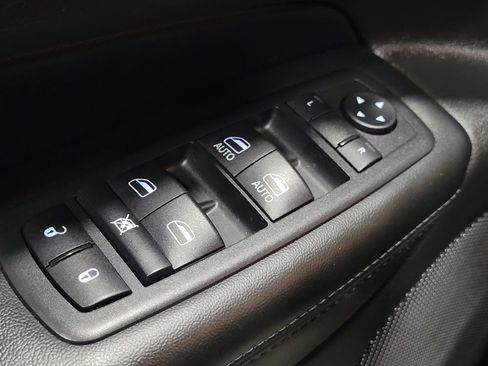 Used 2020 Jeep Grand Cherokee Limited X AWD/4WD image 27