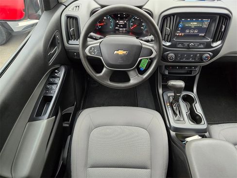 Used 2019 Chevrolet Colorado W/T w/ WT Convenience Package image 8