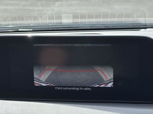 Used 2021 MAZDA MAZDA3 s image 17