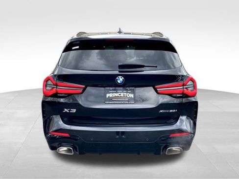 Used 2023 BMW X3 xDrive30i w/ M Sport Package image 5