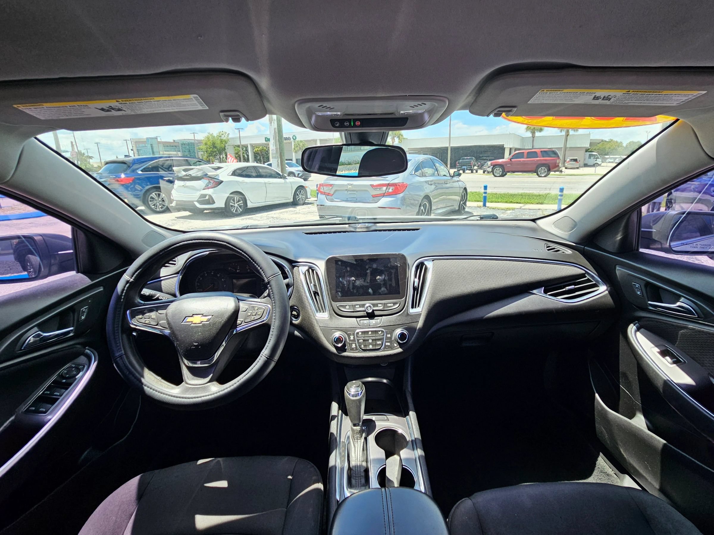 Used 2020 Chevrolet Malibu LT FWD image 13