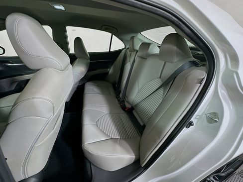 Used 2023 Toyota Camry SE FWD image 25