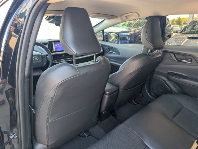 Used 2024 Toyota Prius XLE FWD image 25