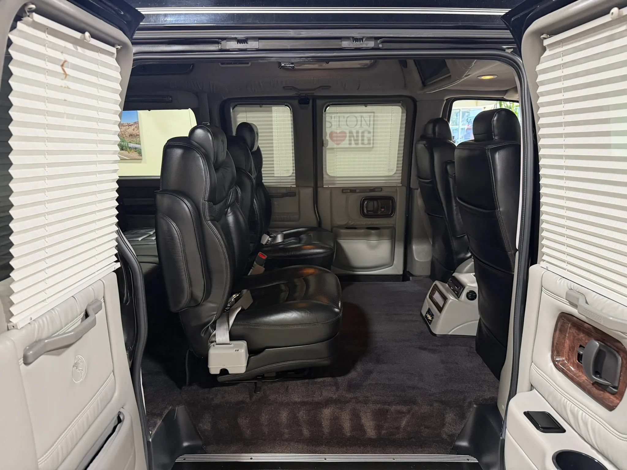 Used 2007 GMC Savana 1500 AWD w/ Preferred Equipment Group image 29