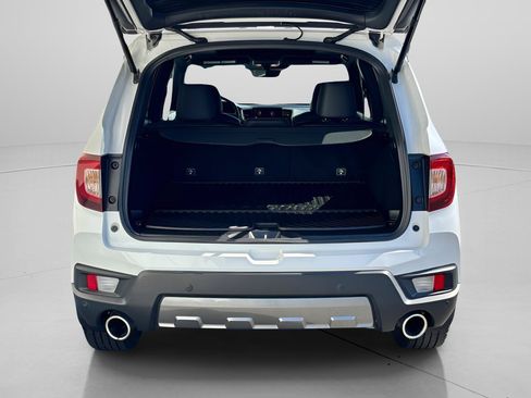 Certified 2023 Honda Passport TrailSport image 7