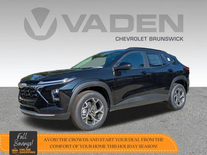 New 2025 Chevrolet Trax LT w/ Driver Confidence Package