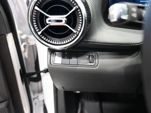 New 2026 Chevrolet Equinox LT w/ Convenience Package II image 22