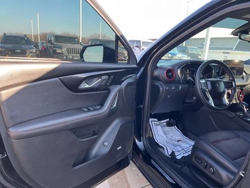 Used 2024 Chevrolet Blazer RS w/ Driver Confidence II Package AWD/4WD image 9