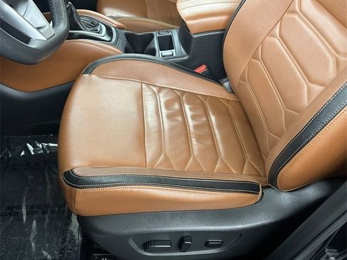 Used 2017 Nissan Rogue SL w/ SL Premium Package image 14