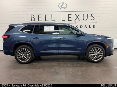 Used 2026 Buick Enclave Avenir w/ Super Cruise Package FWD image 3