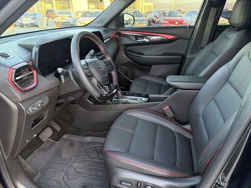 Used 2024 Chevrolet TrailBlazer RS AWD/4WD image 25