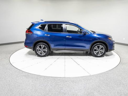 Used 2020 Nissan Rogue SV w/ Premium Package AWD/4WD image 31