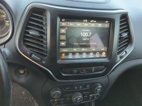 Used 2021 Jeep Cherokee Latitude Lux w/ Comfort/Convenience Group AWD/4WD image 7