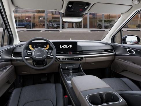 New 2026 Kia Carnival FWD image 14