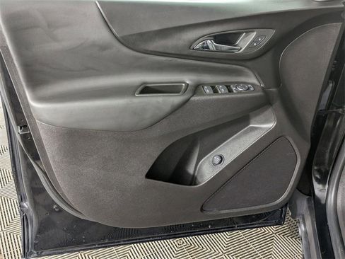 Used 2024 Chevrolet Equinox LT image 14