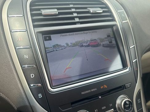 Used 2019 Lincoln Nautilus Reserve AWD/4WD image 35