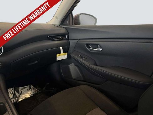 New 2025 Nissan Sentra SV image 19