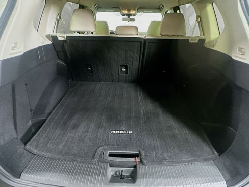 Used 2023 Nissan Rogue SV FWD image 26