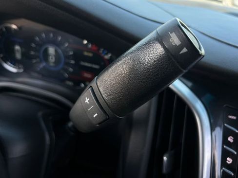 Used 2019 Cadillac Escalade ESV image 22