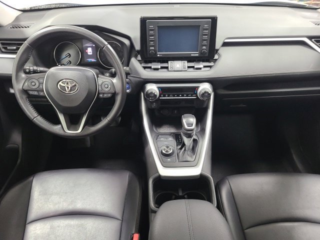 Certified 2022 Toyota RAV4 XLE Premium AWD/4WD image 24