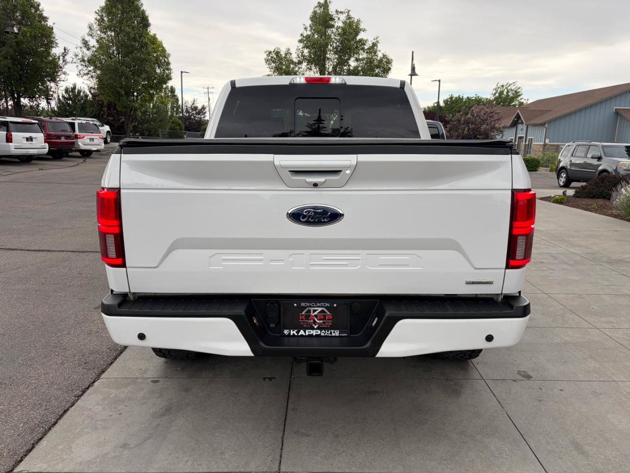 Used 2019 Ford F150 Lariat w/ Equipment Group 502A Luxury AWD/4WD image 9