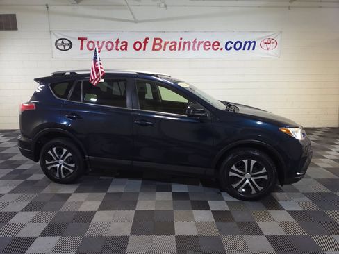 Certified 2017 Toyota RAV4 LE AWD/4WD image 1