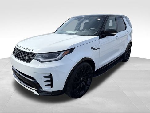 Certified 2025 Land Rover Discovery Dynamic SE AWD/4WD image 1