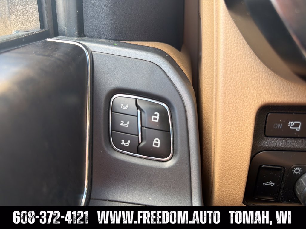 Used 2023 Ford F350 Lariat w/ Lariat Ultimate Package AWD/4WD image 24