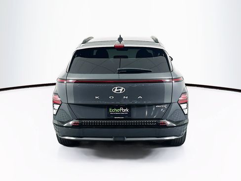 Used 2024 Hyundai Kona Limited FWD image 7